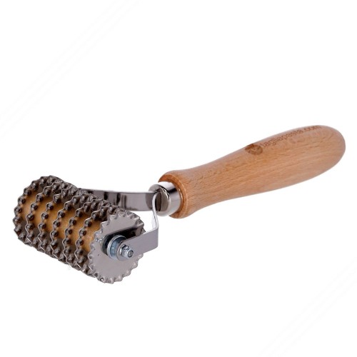 Outil de coupe de pâtes avec 7 lames dentées en acier idéal pour faire nouilles - 9.5mm