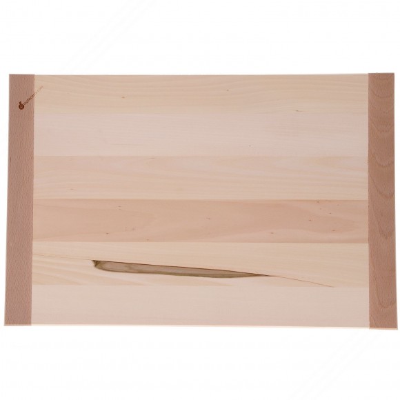 Asse da pasta in legno massello di tiglio. Dimensioni: 80x60x2 cm