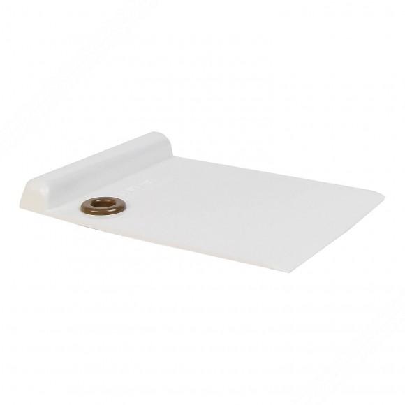 Plastic spatula for cleaning cutting board