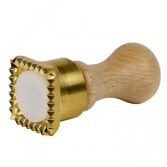 Vierkant gevormd Messing vormen met automatische ejector voor het snijden van ravioli - maatregelen 45x45 mm