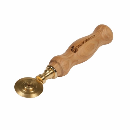 Brass pasta cutter with single smooth blade 34 mm diameter. Chestnut wood handle
