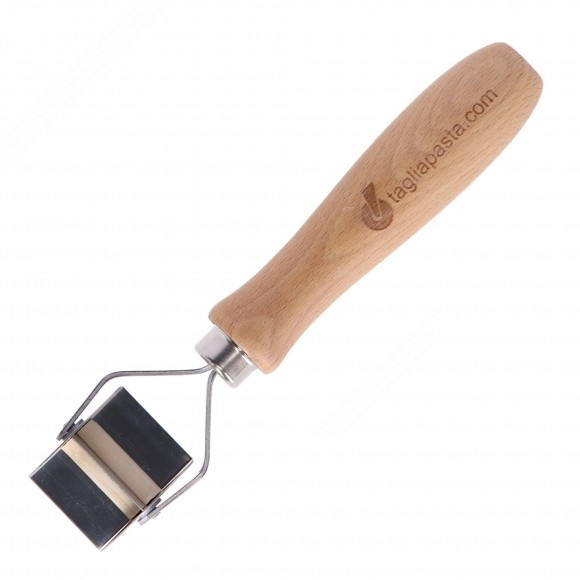Cortapastas con láminas de acero lisa para hacer Tortellini, Cappelletti y Anolini - 28 mm